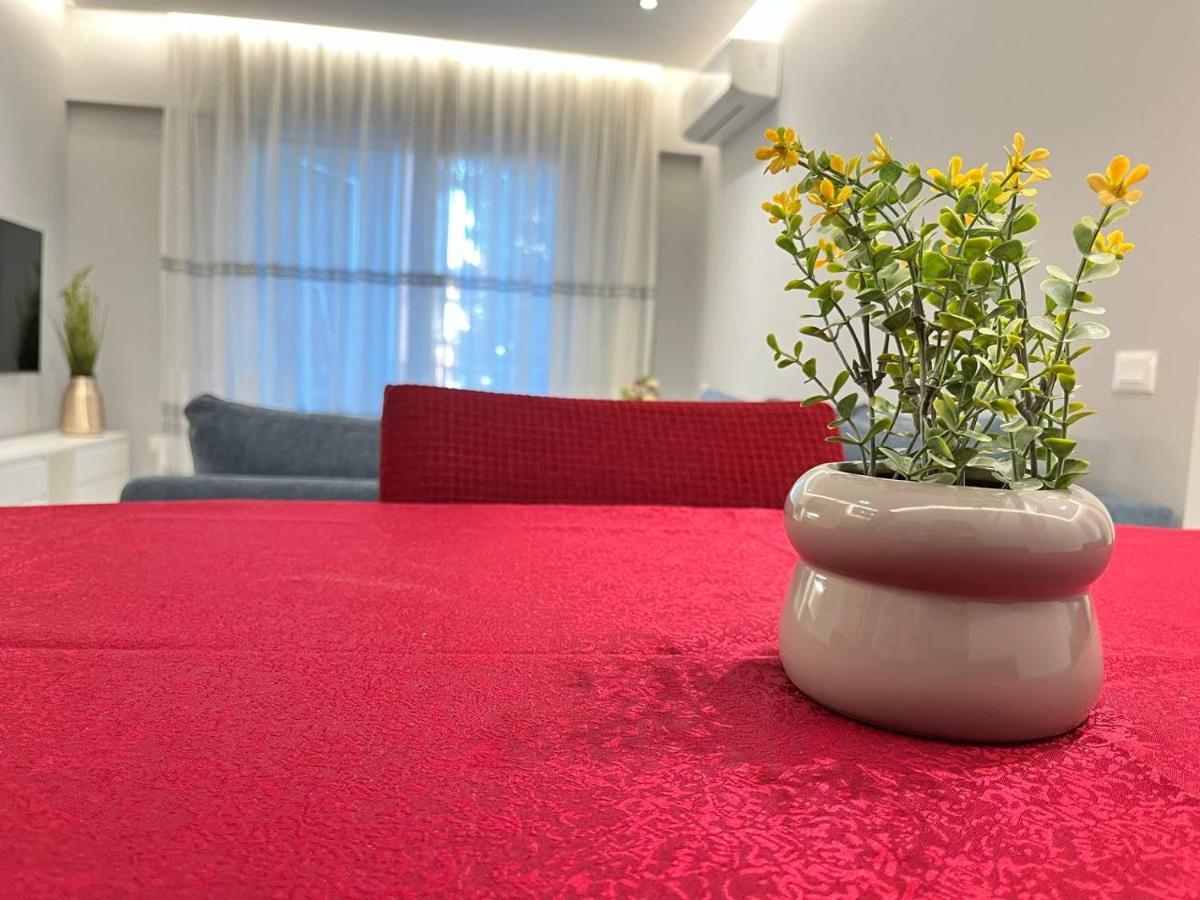 Flat 86 - Explore The Heart Of Tirana Exterior foto