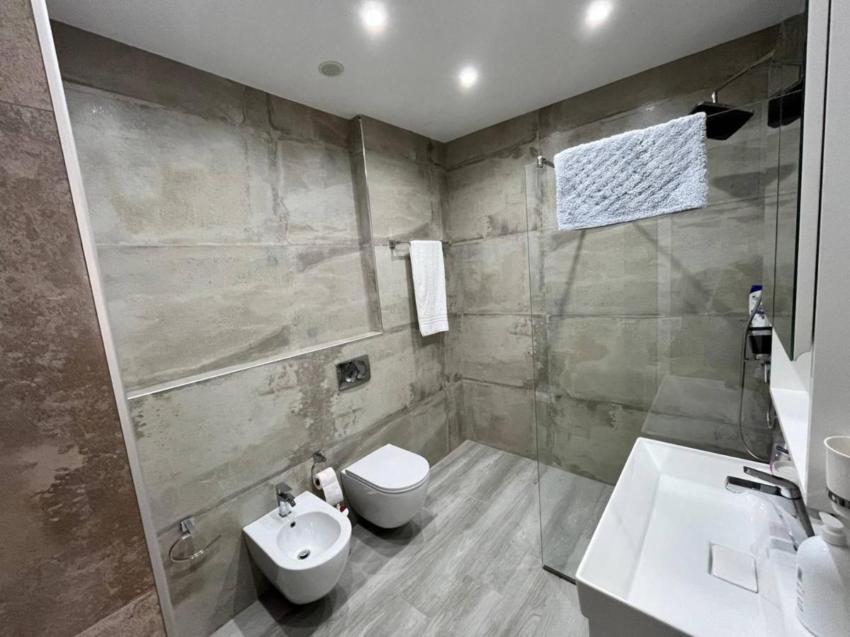 Flat 86 - Explore The Heart Of Tirana Exterior foto