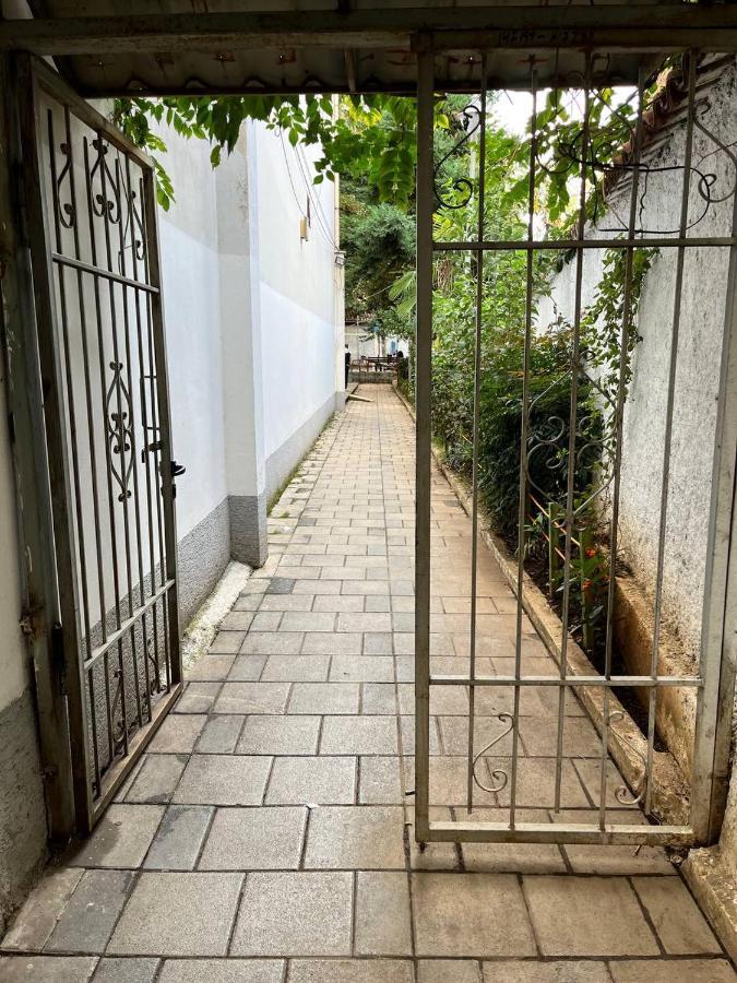 Flat 86 - Explore The Heart Of Tirana Exterior foto
