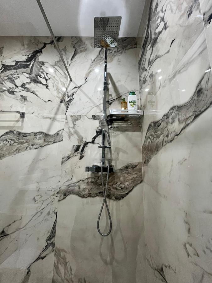 Flat 86 - Explore The Heart Of Tirana Exterior foto