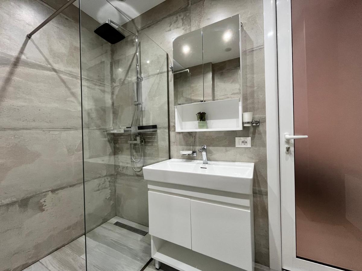 Flat 86 - Explore The Heart Of Tirana Exterior foto